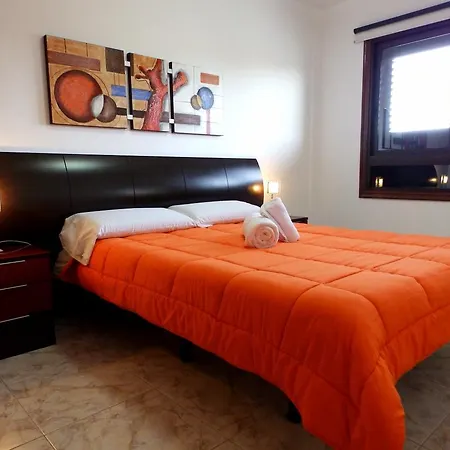 Apartamento Los Blanquitos * غراناديا دي أبونا